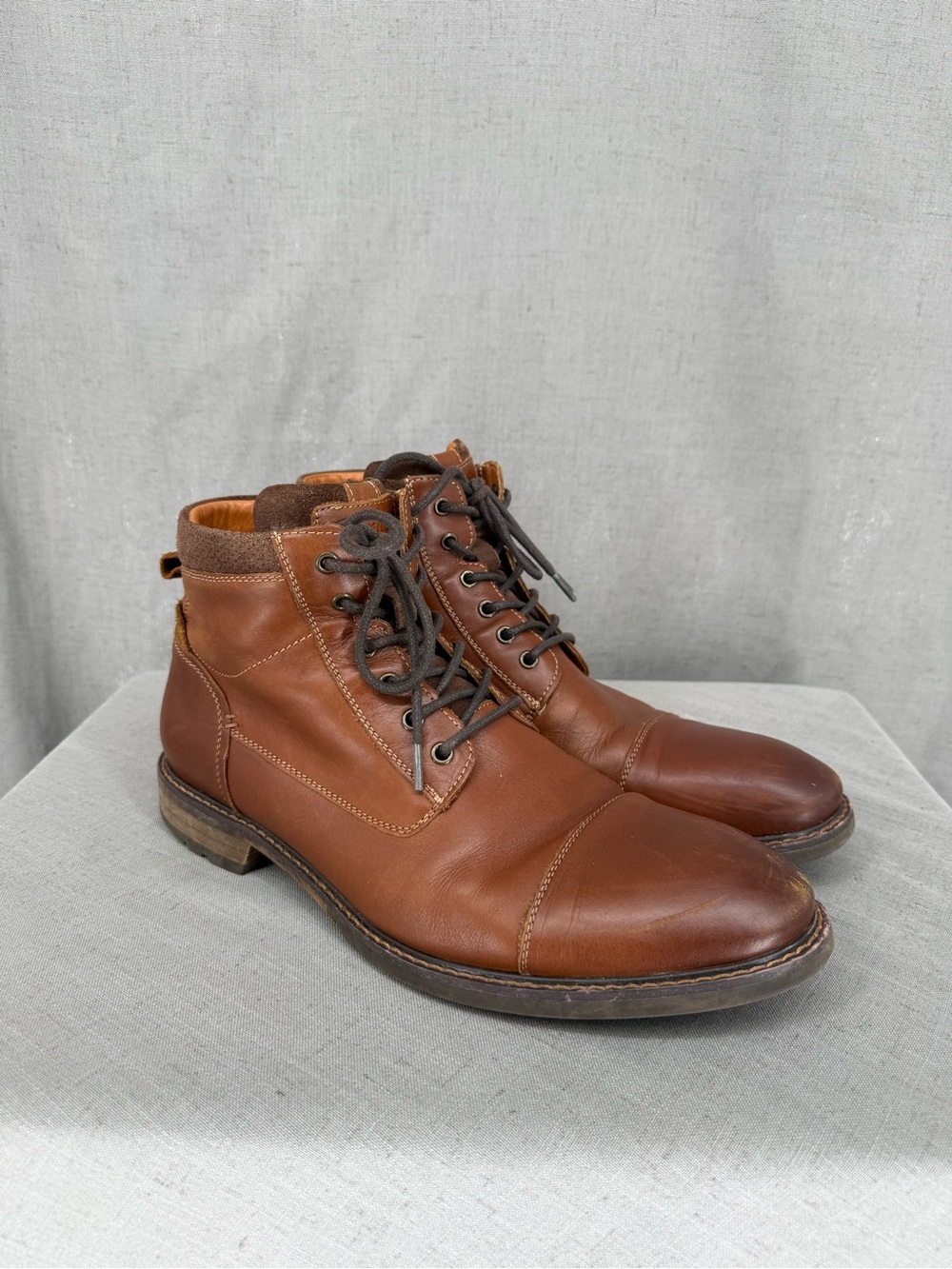 Florsheim Shoe Men's Lodge Cap Toe Lace Boot Brown sz 10.5